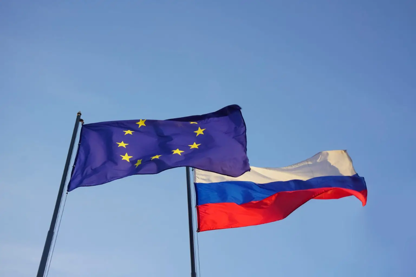EU đã áp đặt tổng cộng 14 lệnh trừng phạt Nga. eu-russia-1-8627.png