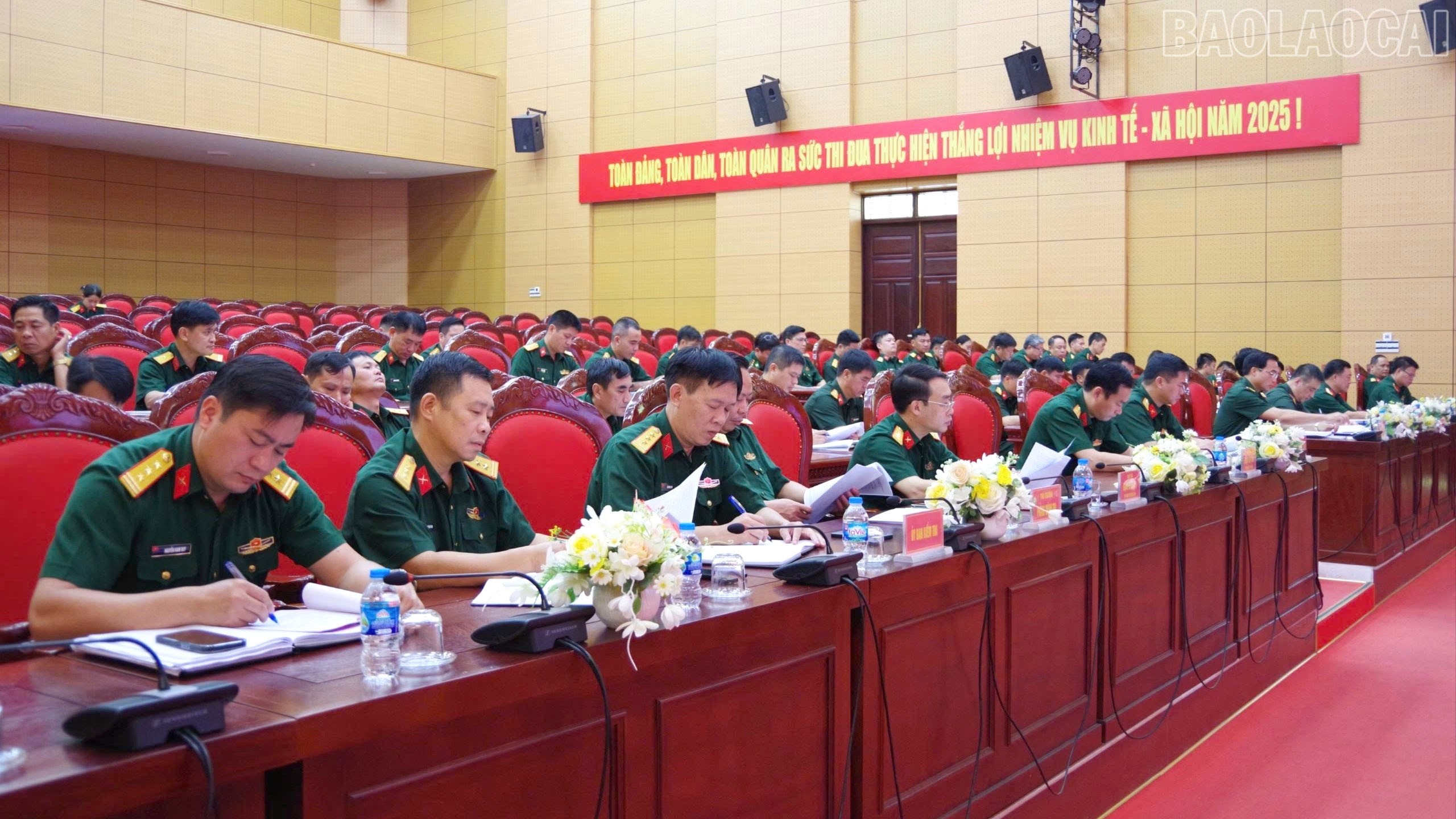 Các đại biểu dự Hội nghị. daibieu2.jpg