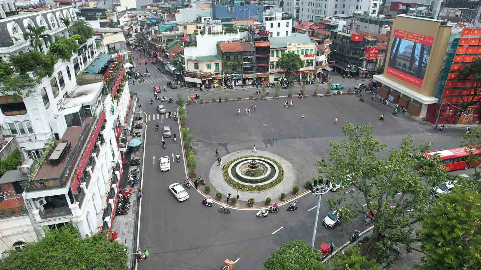 Diện mạo mới của quảng trường Đông Kinh Nghĩa Thục.