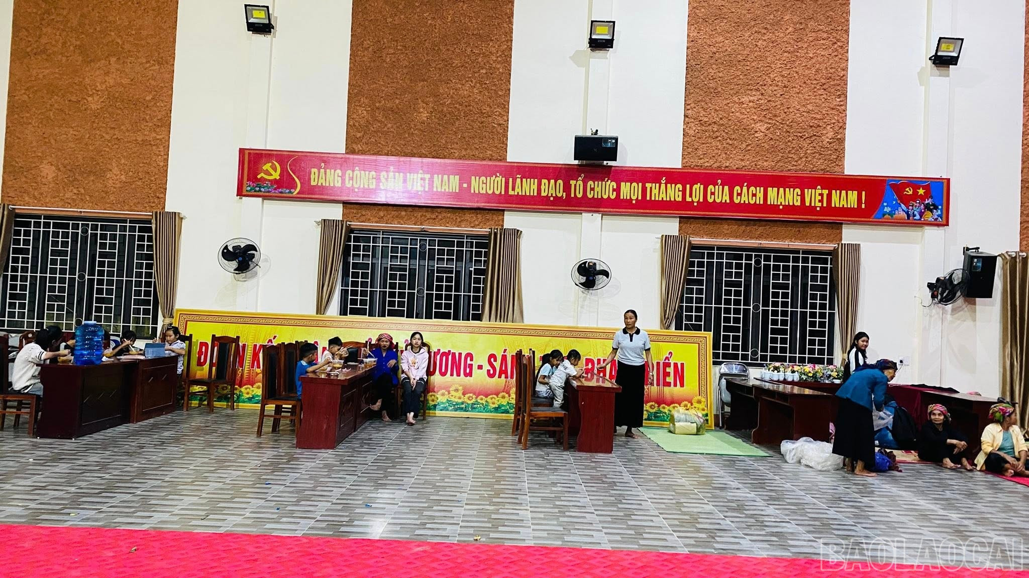 Cập nhật tình hình mưa lũ trên địa bàn tỉnh ngày 29 và 30/9 ảnh 170