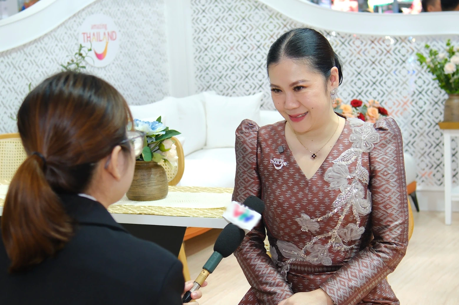 Bà Thapanee Kiatphaibool, Tổng cục trưởng Tổng cục Du lịch Thái Lan (TAT). Bà Thapanee Kiatphaibool, Tổng cục trưởng Tổng cục Du lịch Thái Lan (TAT).