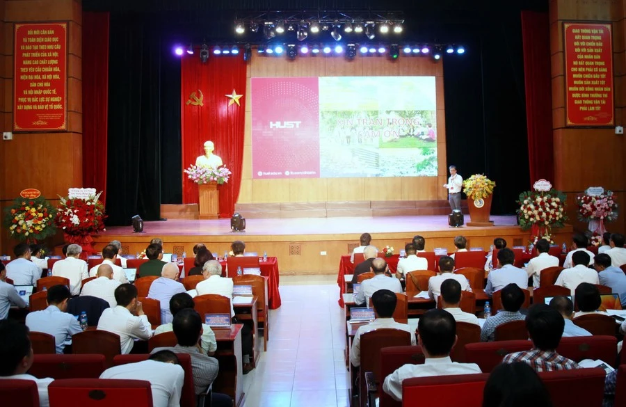 Quang cảnh hội nghị.