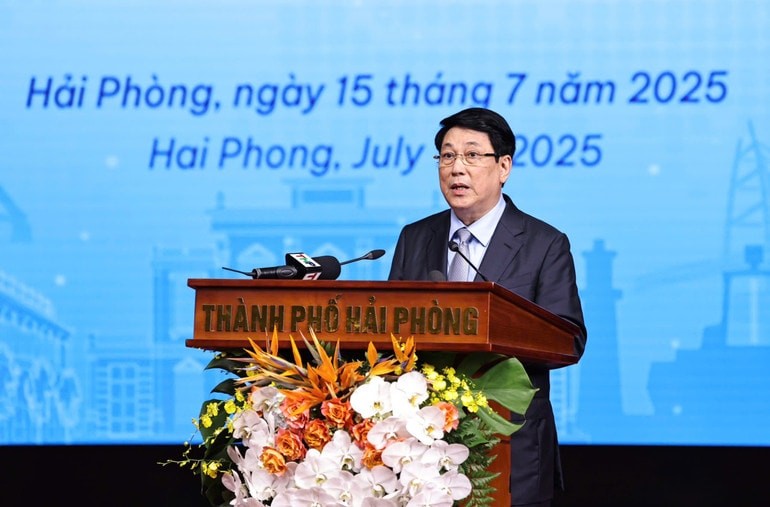 Chủ tịch nước Lương Cường phát biểu tại hội nghị. Chủ tịch nước Lương Cường phát biểu tại hội nghị.