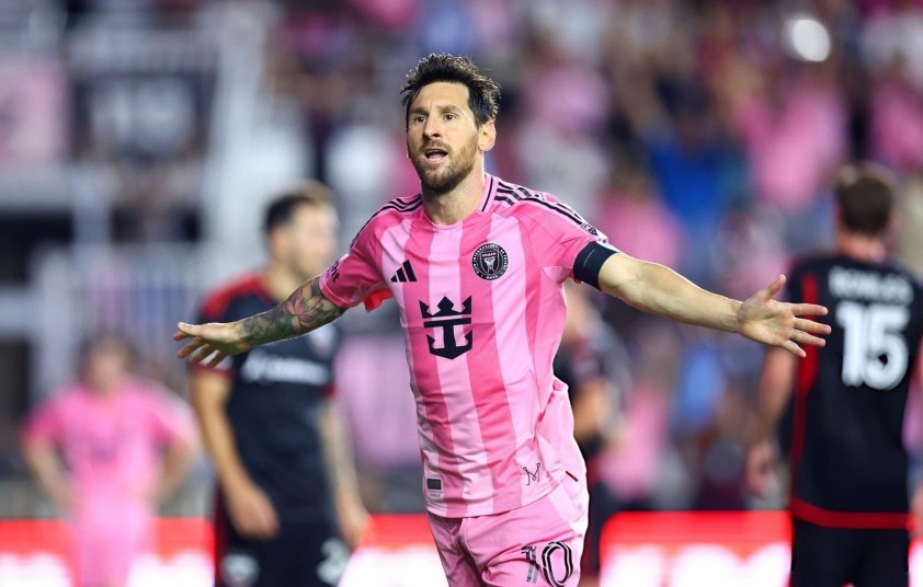 Messi góp dấu giày vào cả 3 bàn thắng của Inter Miami. Messi góp dấu giày vào cả 3 bàn thắng của Inter Miami.