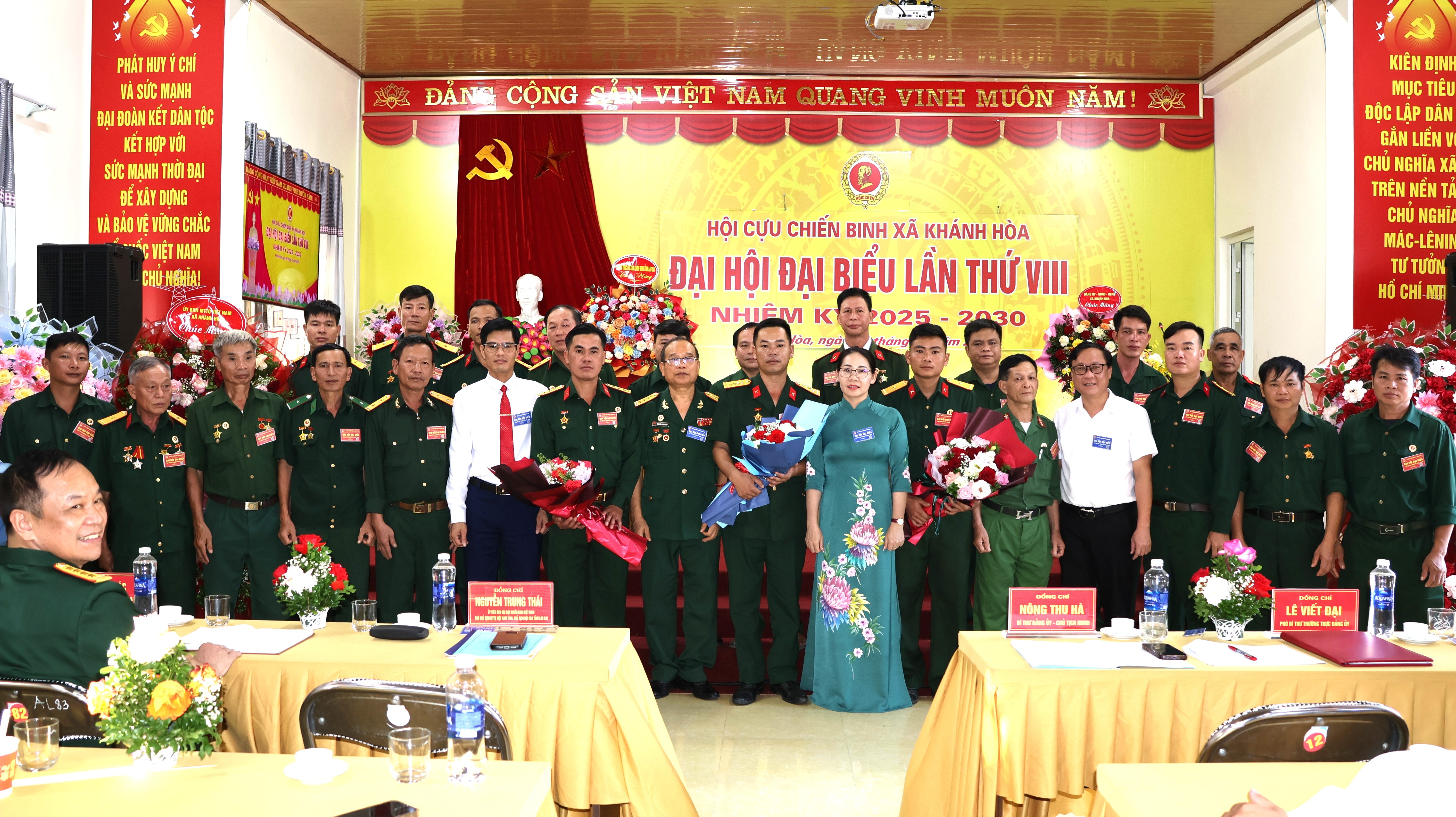 Ban Chấp hành Hội CCB xã Khánh Hoà khoá VIII, nhiệm kỳ 2025 - 2030 ra mắt đại hội. ramat-6666.jpg
