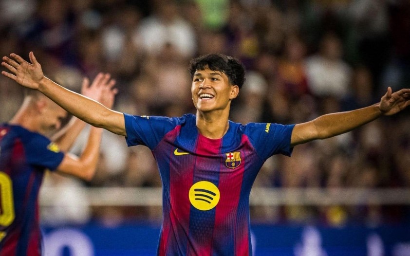 Sao trẻ gốc Philippines Dro Fernandez có thể sẽ được HLV Hansi Flick trao cơ hội.