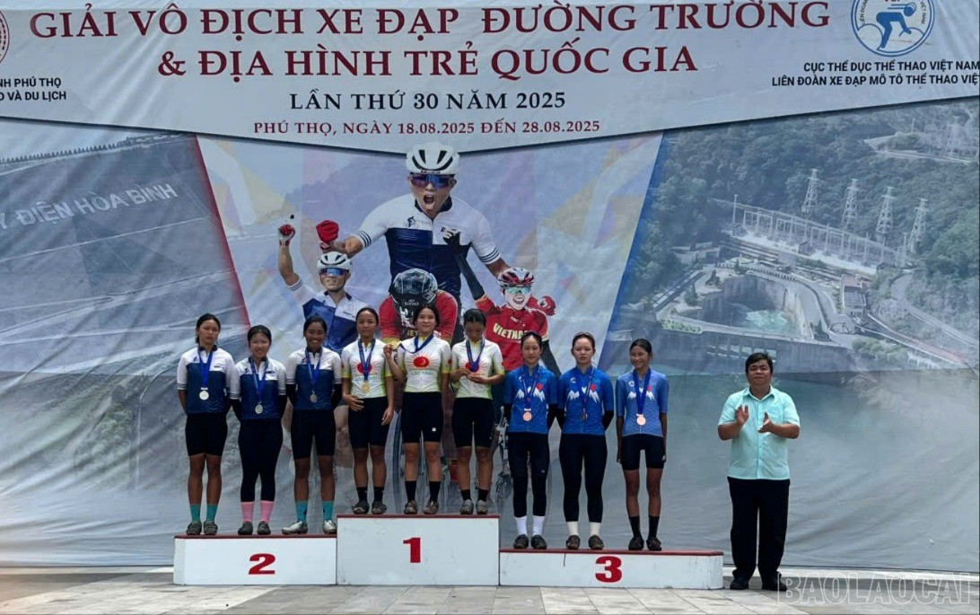 Đoàn Lào Cai xuất sắc giành giải Nhất toàn đoàn nội dung địa hình, giải Nhì toàn đoàn chung cuộc. baolaocai-br-z6954277383027-7db6c468c238360db3d04d992b4686e0.jpg