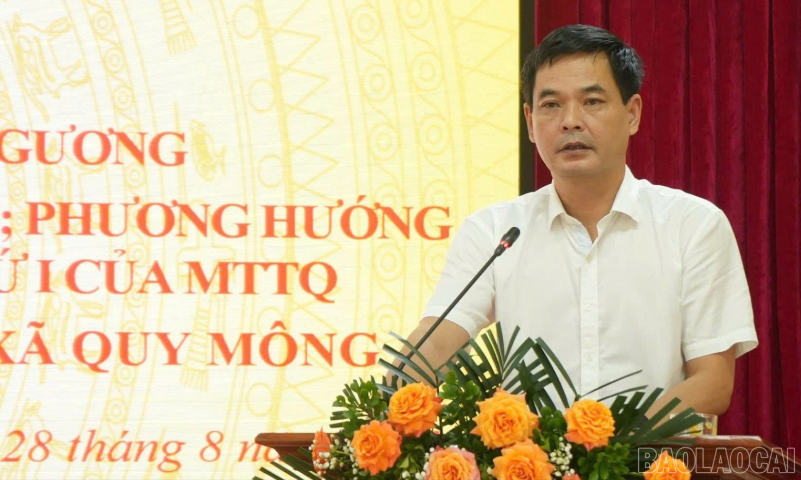 Đồng chí Trần Ngọc Thư - Bí thư Đảng ủy, Chủ tịch HĐND xã phát biểu tại Hội nghị. baolaocai-tr-z6953873937135-5b488070d697bdd7cb796cbf997cf202.jpg