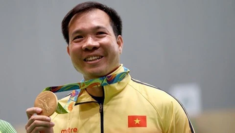 Xạ thủ Hoàng Xuân Vinh đã giành HCV đầu tiên cho thể thao Việt Nam tại đấu trường Olympic.