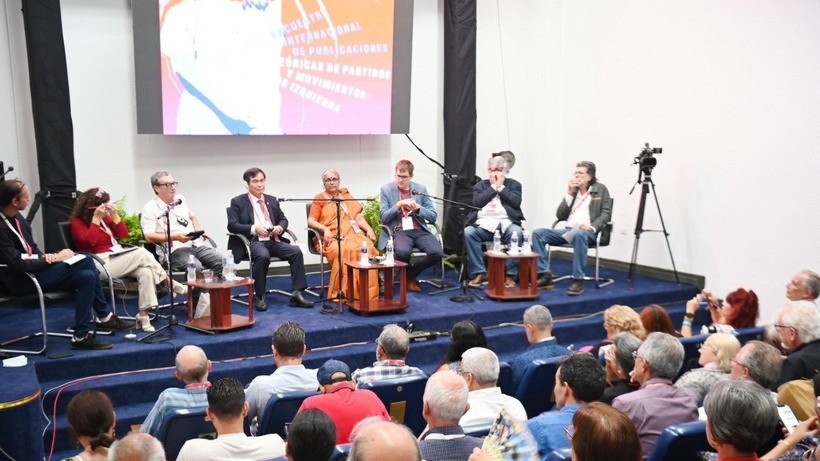 Ông Phan Xuân Thủy - Phó Trưởng Ban Tuyên giáo và Dân vận Trung ương dự Hội thảo chuyên đề “Lý luận cách mạng đối mặt với các thách thức và chủ nghĩa phát xít mới". ly-luan-cach-mang-viet-nam-cuba-1-6915.jpg