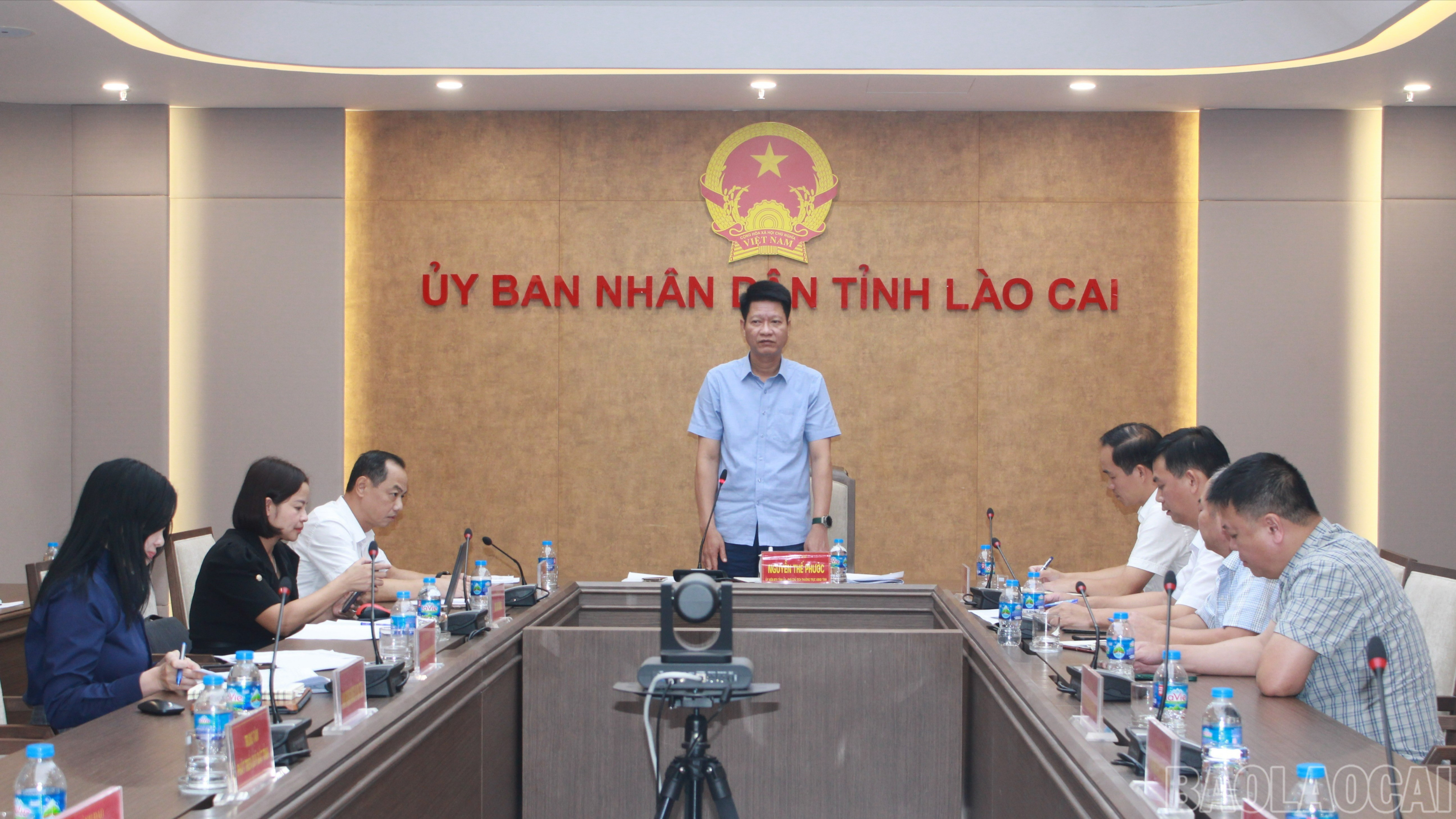 Quang cảnh buổi làm việc. baolaocai-br_giaingan1.jpg