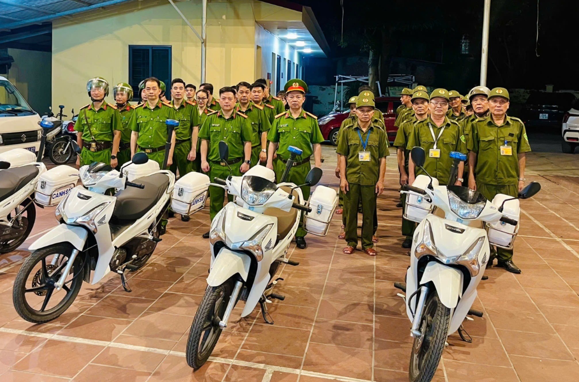 Lễ ra quân của Công an phường Lào Cai anh-6-403-9114.jpg