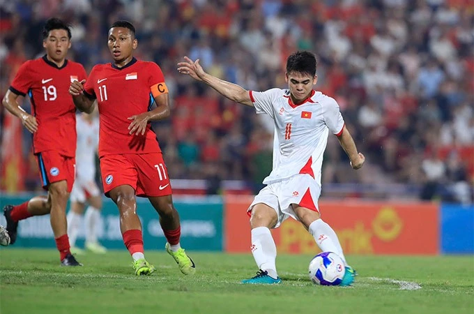 Văn Khang sẽ trở lại đội hình xuất phát ở trận gặp Yemen.