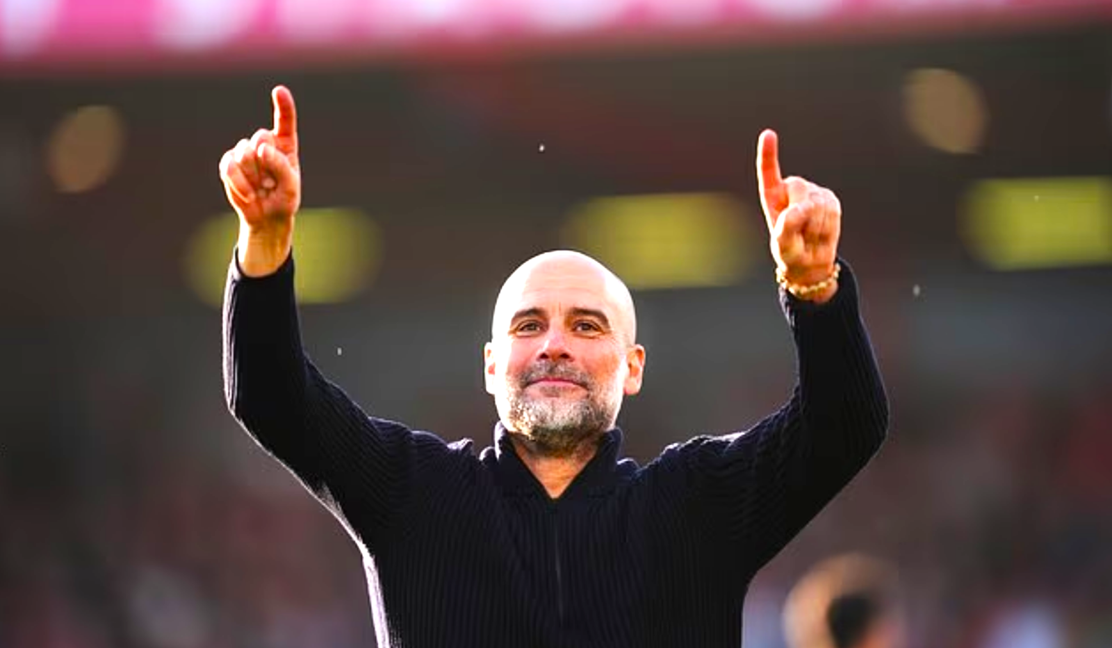 Mùa giải trước, Guardiola từng gia hạn hợp đồng thêm hai năm với lời khẳng định ông &quot;đang có mọi thứ mà một HLV từng mơ ước&quot;.