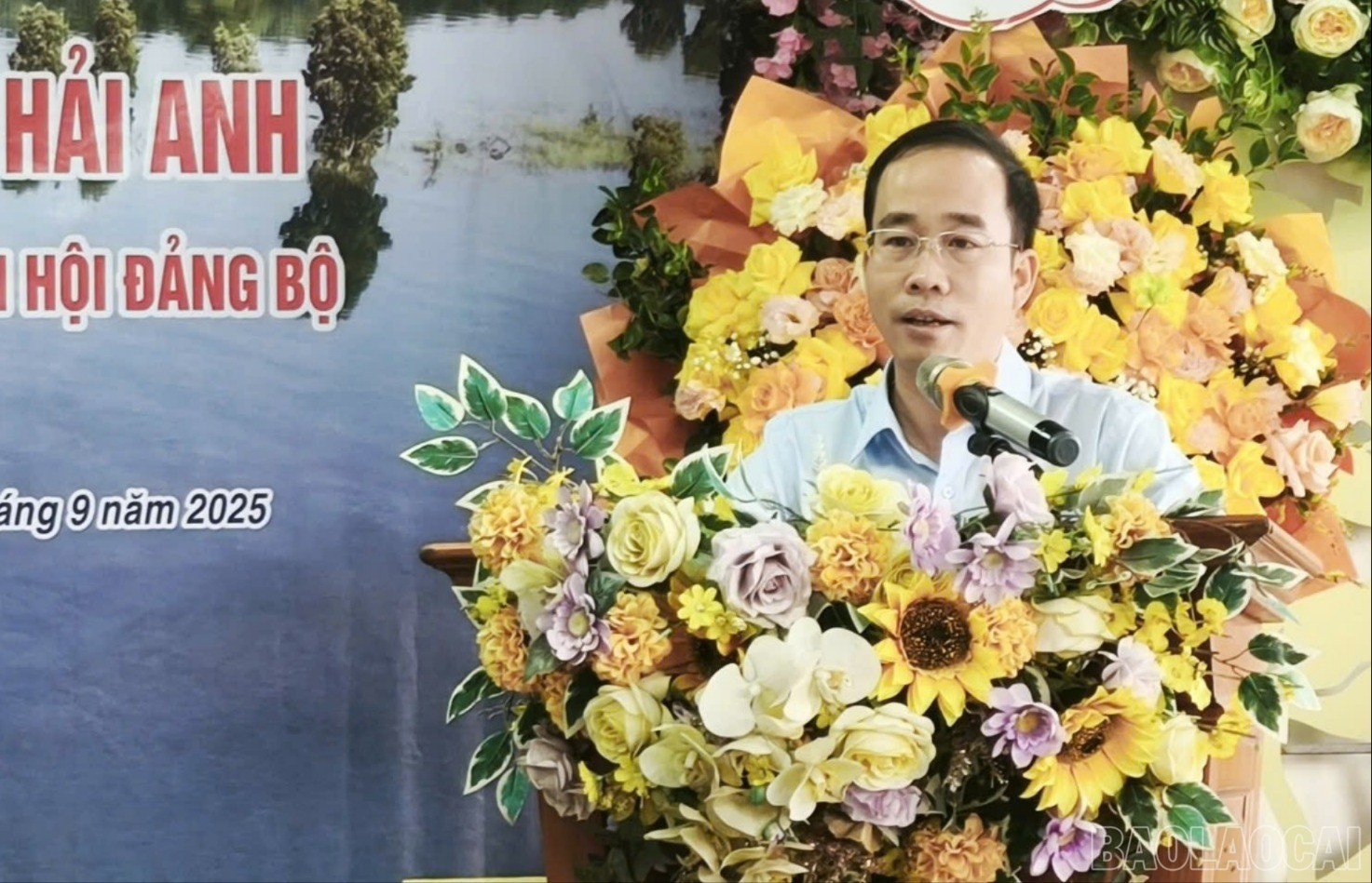 Lãnh đạo UBND xã Yên Bình phát biểu tại lễ ra mắt. baolaocai-br_lanh-dao-xa-yen-binh-pb.jpg