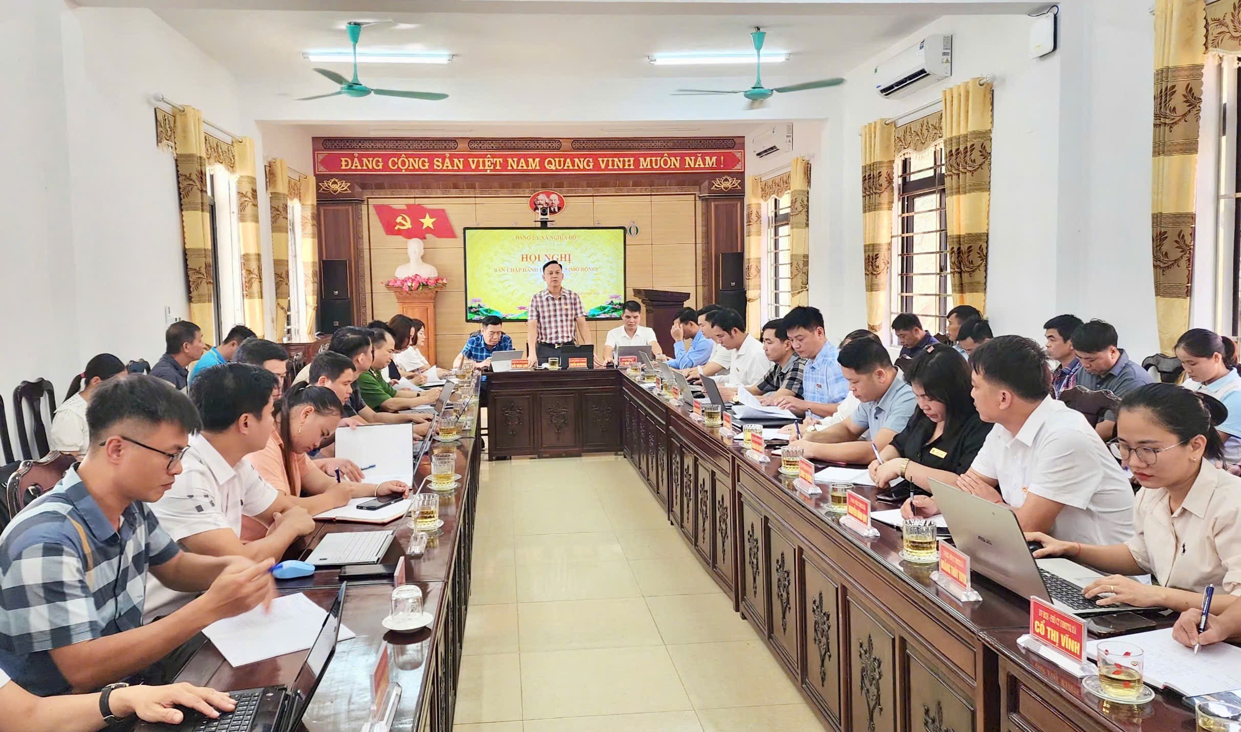Đại biểu dự hội nghị. nghiado2.jpg