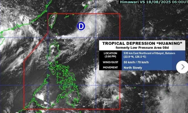 Áp thấp nhiệt đới gần Biển Đông Huaning chiều 18.8.