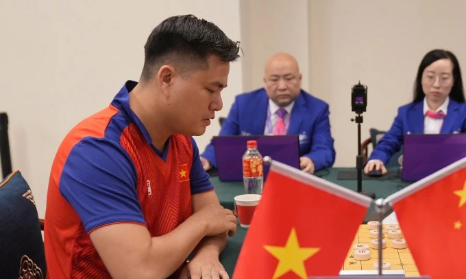 Kỳ thủ cờ tướng số một Việt Nam, Lại Lý Huynh.