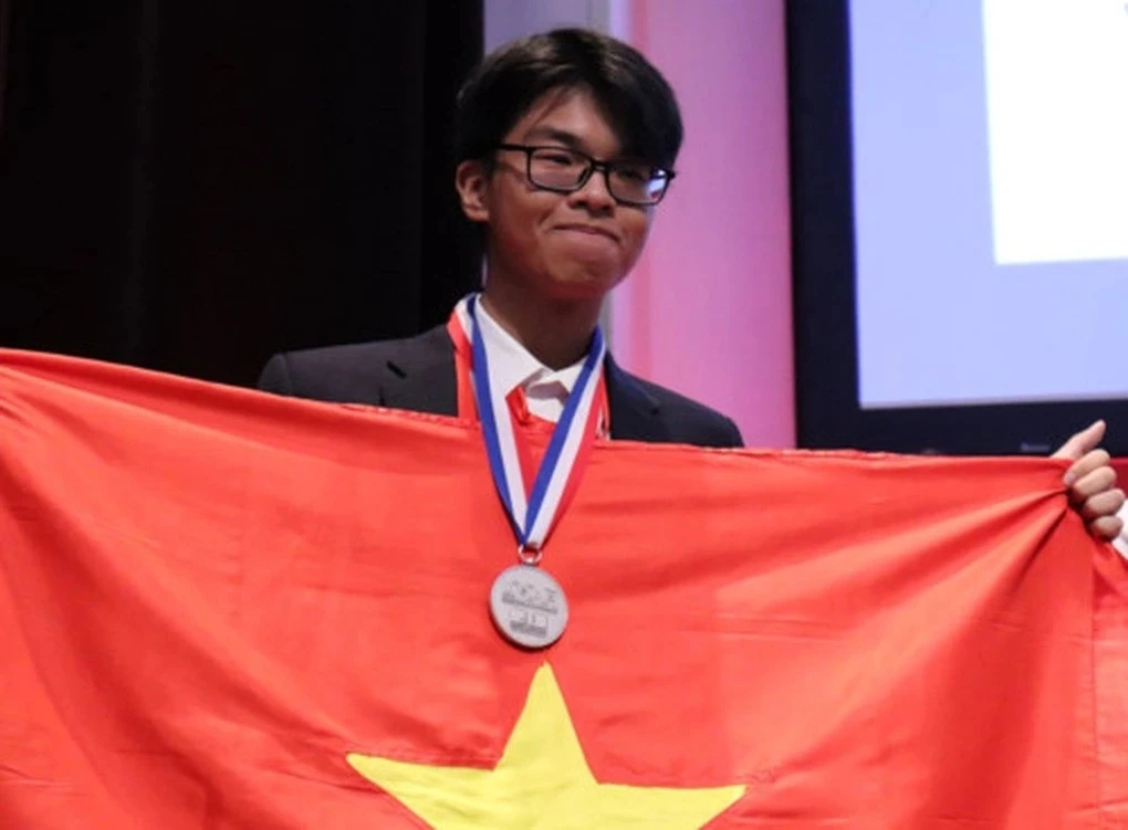 dinhoang2.jpg