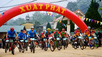 Hấp dẫn Giải đua xe đạp địa hình chinh phục hồ nước nhân tạo cao nhất Đông Nam Á