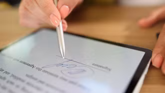 Quy định mới về chữ ký điện tử và dịch vụ tin cậy từ ngày 10/4/2025