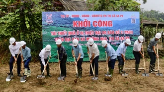 Thị xã Sa Pa khởi công tái thiết nhà ở vùng lũ xã Mường Hoa