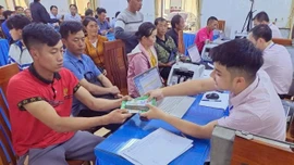 Gần 900 lượt hộ dân được vay vốn thoát nghèo