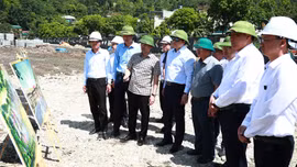 Thường trực Tỉnh ủy kiểm tra tiến độ một số công trình, dự án trường học tại xã Mường Khương và Pha Long