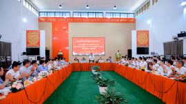Thường trực Tỉnh ủy làm việc với Thường trực Đảng ủy 6 xã khu vực Bảo Yên