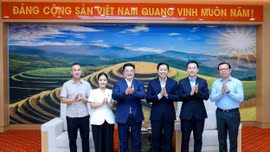 Bí thư Tỉnh ủy Dương Quốc Huy làm việc với Công ty TNHH Năng lượng Hoa Nam