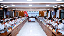 Thường trực Tỉnh ủy làm việc với Thường trực Đảng ủy 14 xã khu vực Văn Yên, Trấn Yên