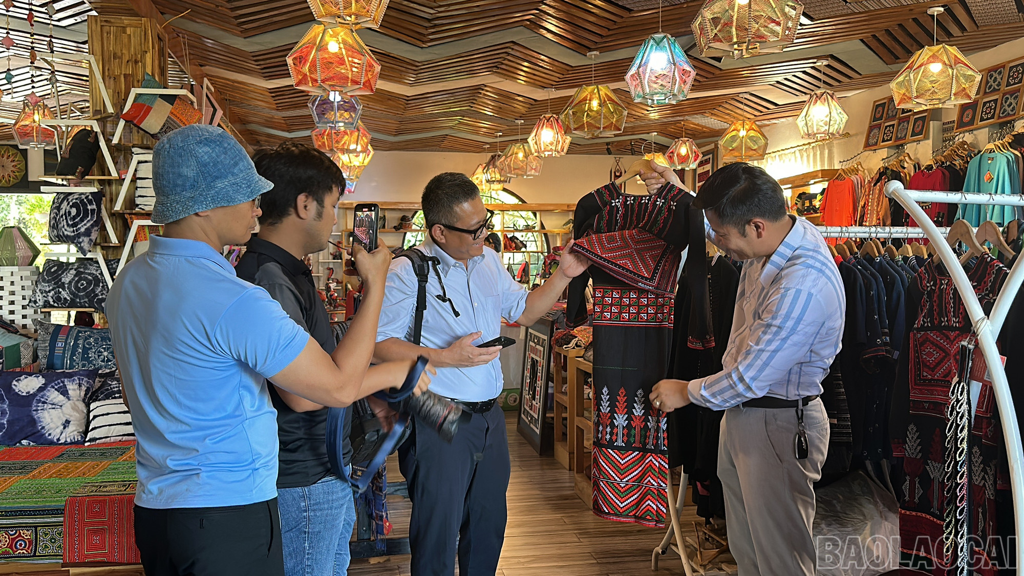 Presstrip - cơ hội “vàng” quảng bá du lịch Lào Cai