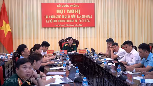 Tập huấn công tác lấy mẫu, bàn giao mẫu và số hóa thông tin mẫu hài cốt liệt sĩ