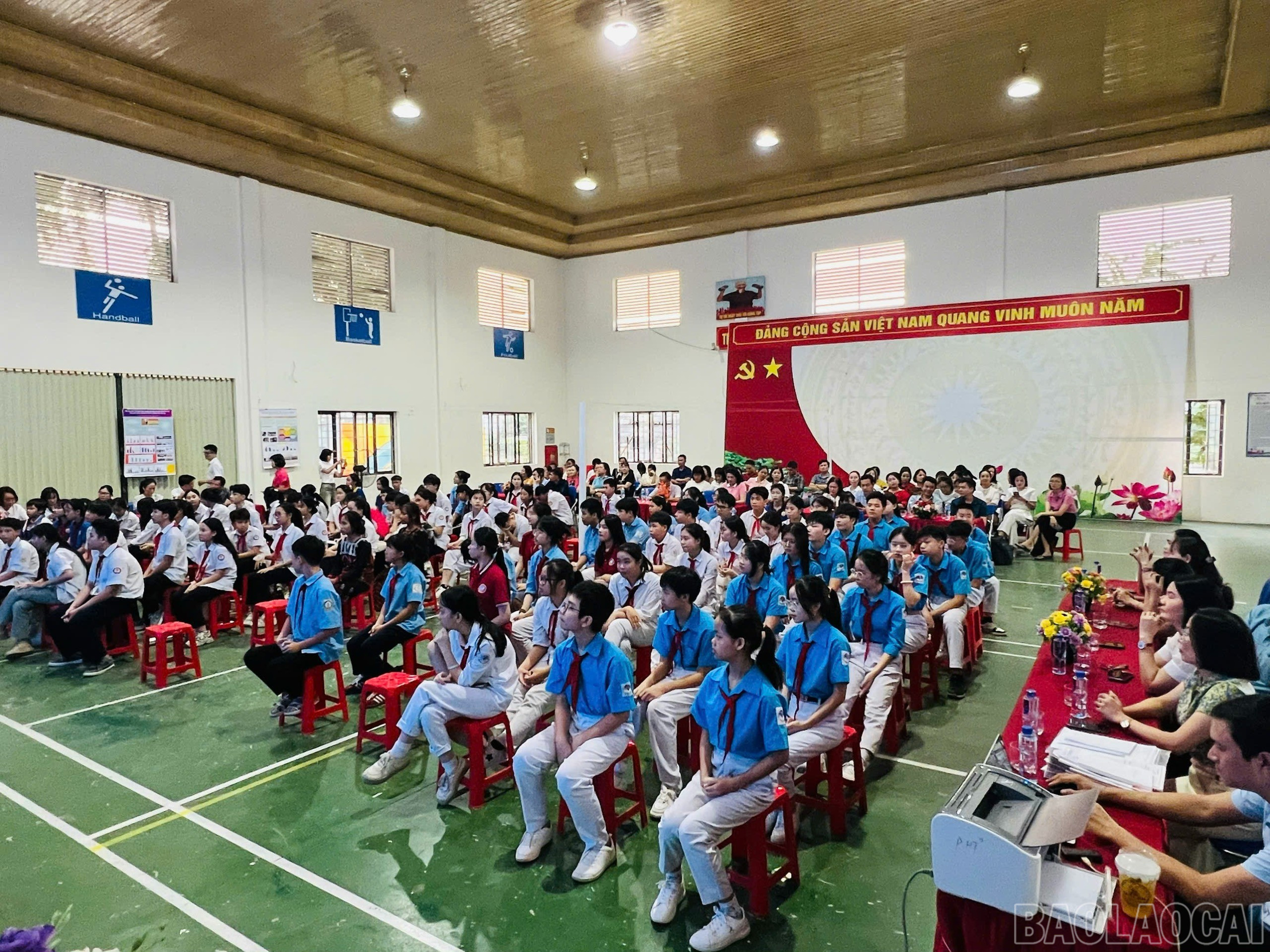 Cuộc thi thu hút đông đảo học sinh cấp THCS tham gia. baolaocai-br_2366a444-e5d5-4ebe-b895-ac4b49dd7de3.jpg