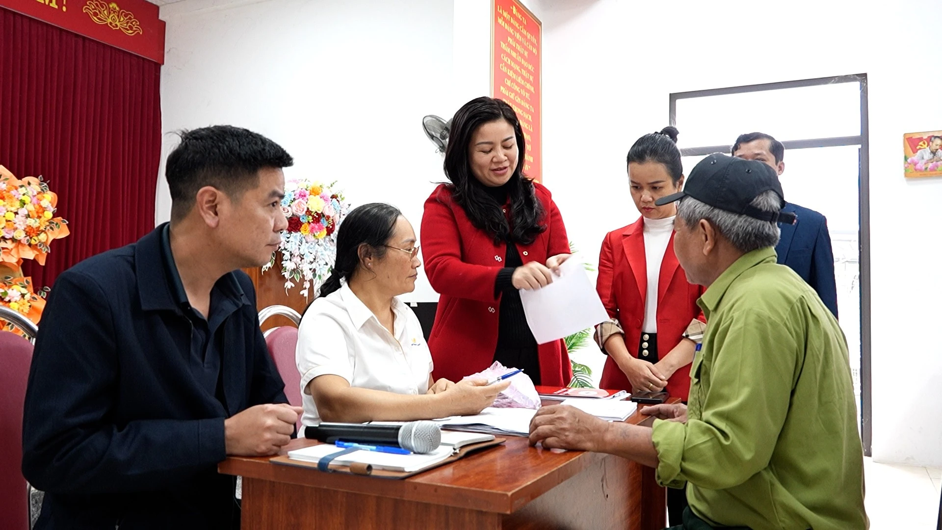 cap-phat-tien-mat-3.jpg