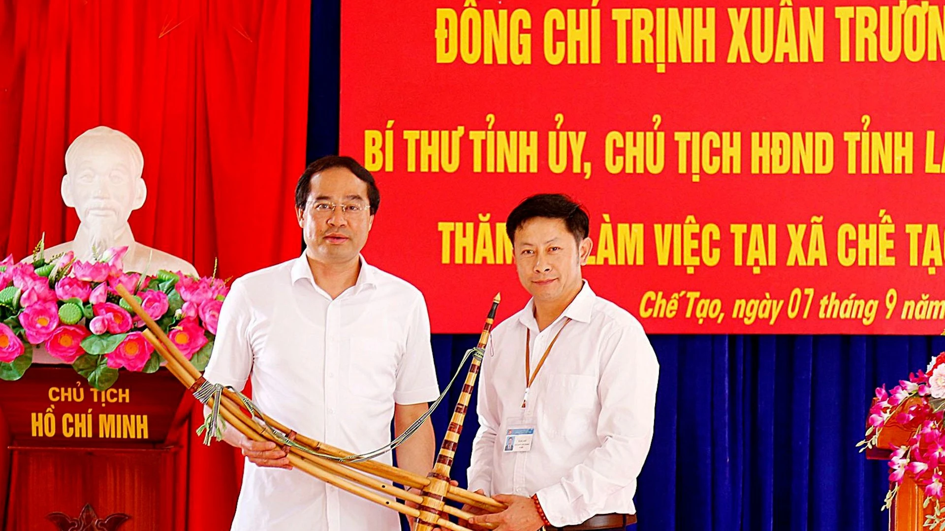 lam-viec-che-tao-3.jpg