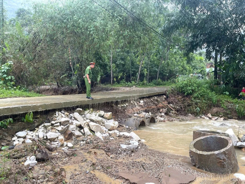 Cập nhật tình hình mưa lũ trên địa bàn tỉnh ngày 29 và 30/9 ảnh 232