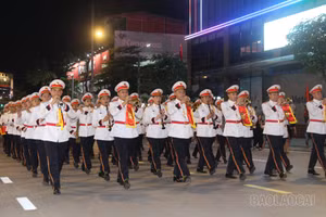 Hùng tráng lễ diễu hành biểu dương lực lượng Công an Nhân dân