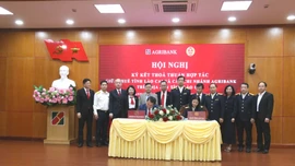 Lào Cai: Ngành Thuế và 4 chi nhánh Agribank ký kết hợp tác về cơ chế xóa bỏ thuế khoán