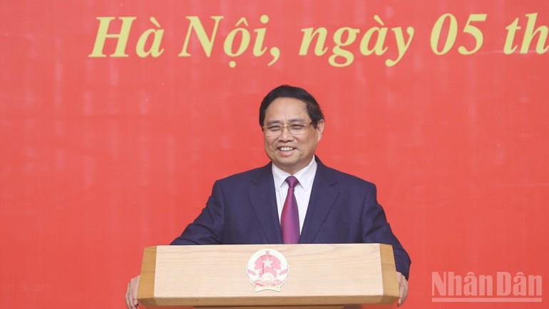 Thủ tướng Chính phủ Phạm Minh Chính phát biểu ý kiến giao nhiệm vụ tại buổi lễ.