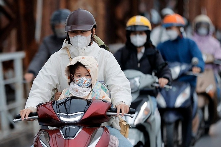 Bắc Bộ trưa và chiều hửng nắng, nhưng nền nhiệt vẫn ở mức thấp.