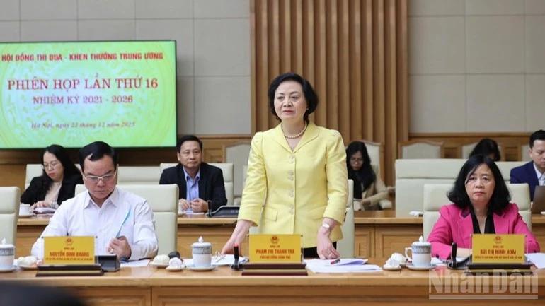 Phó Thủ tướng Chính phủ Phạm Thị Thanh Trà phát biểu ý kiến tại phiên họp.