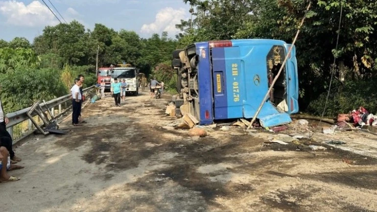 Hiện trường vụ tai nạn thương tâm.