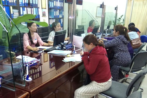 Giải quyết thủ tục hành chính liên quan đến BHXH.