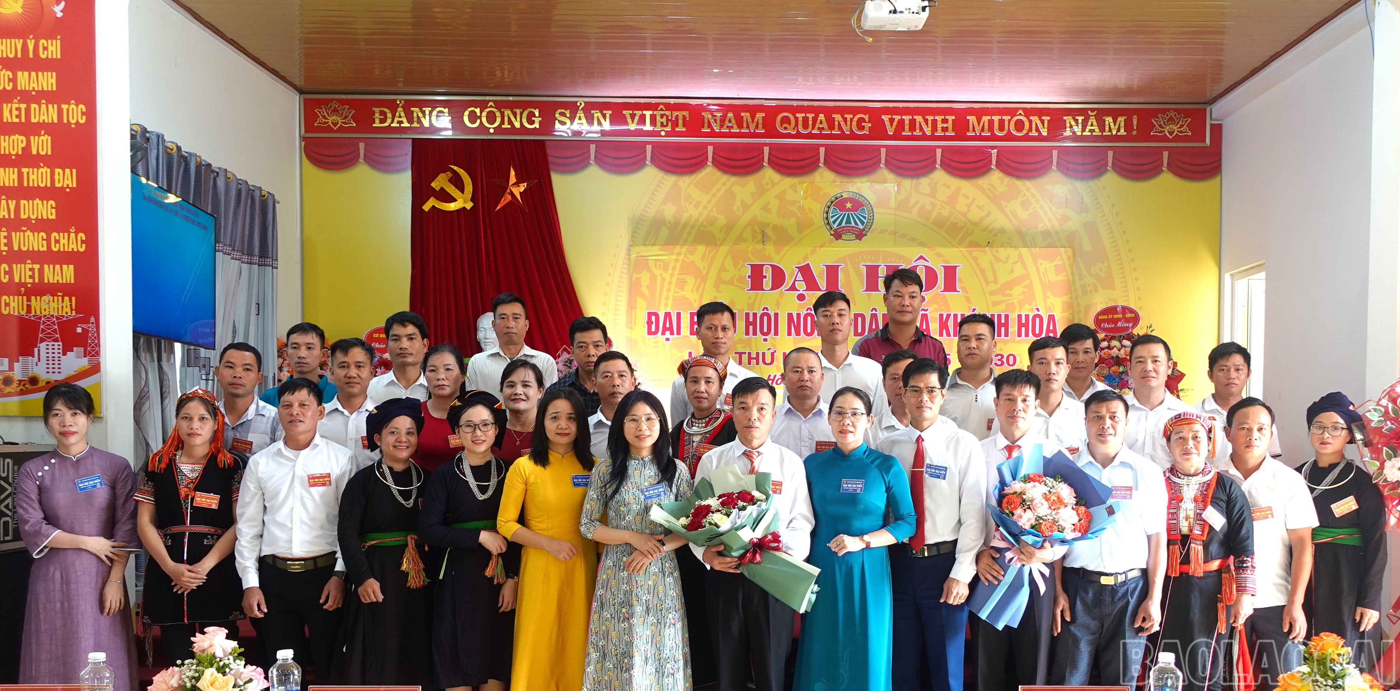 Ban Chấp hành Hội Nông dân xã Khánh Hoà nhiệm kỳ 2025 - 2030 ra mắt đại hội. baolaocai-br_ban-chap-hanh-hoi-nong-dan-xa-khanh-hoa-nhiem-ky-2025-2030-ra-mat-dai-hoi.jpg