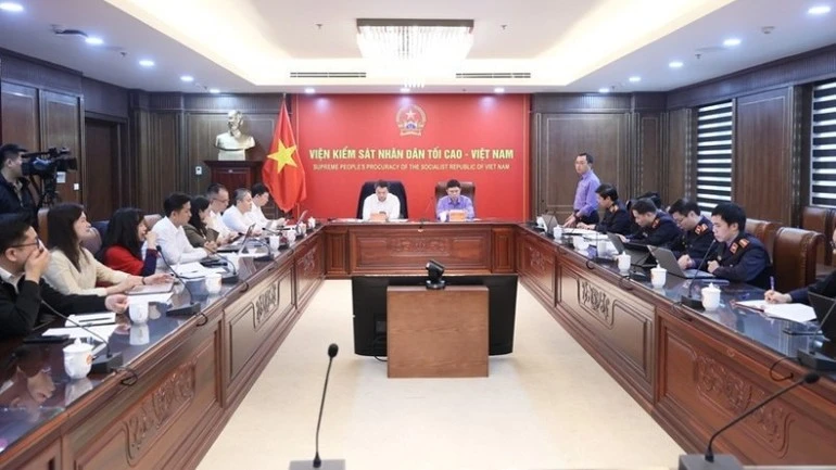 Ngày 3/12/2025, Tổ công tác liên ngành của Ban Chỉ đạo Trung ương về phát triển khoa học, công nghệ, đổi mới sáng tạo và chuyển đổi số đã có buổi làm việc với Viện Kiểm sát nhân dân tối cao, đánh giá tiến độ triển khai các nhiệm vụ theo Nghị quyết số 57-NQ/TW của Bộ Chính trị.