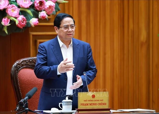 Thủ tướng Phạm Minh Chính làm việc với lãnh đạo Bộ Quốc phòng về phát triển công nghiệp quốc phòng.