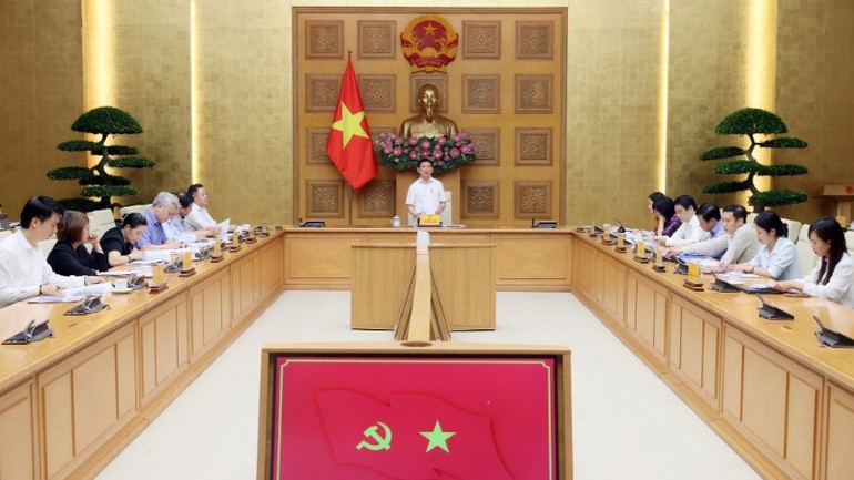 Phó Thủ tướng Hồ Đức Phớc, Trưởng ban Chỉ đạo Phòng chống rửa tiền quốc gia chủ trì cuộc họp Ban Chỉ đạo. Phó Thủ tướng Hồ Đức Phớc, Trưởng ban Chỉ đạo Phòng chống rửa tiền quốc gia chủ trì cuộc họp Ban Chỉ đạo.