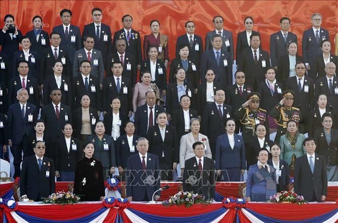 Tổng Bí thư Tô Lâm và Phu nhân cùng các đại biểu dự Lễ kỷ niệm 50 năm Quốc khánh Lào và 105 năm Ngày sinh Chủ tịch Kaysone Phomvihane.