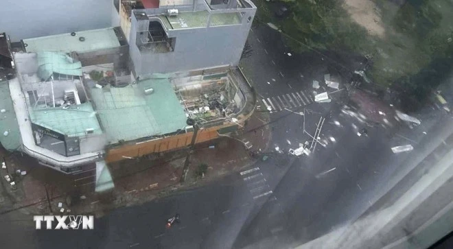 Bệnh viện da liễu Quy Nhơn bị thiệt hại do bão.